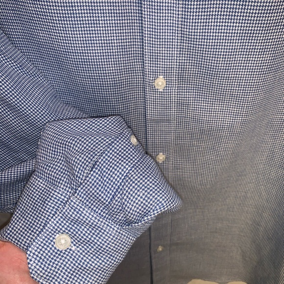 2 MICHAEL KORS DRESS SHIRT - Picture 4 of 9